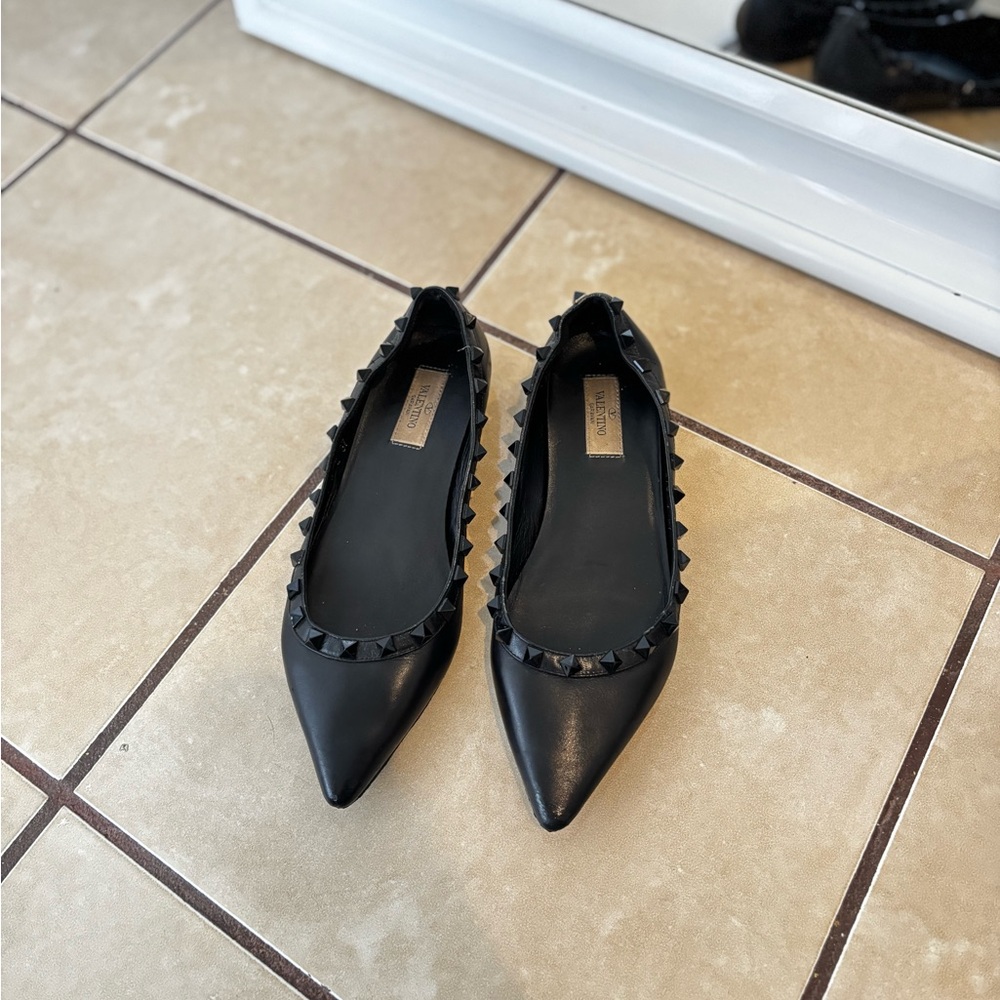 VALENTINO Authentic Rockstud Flats